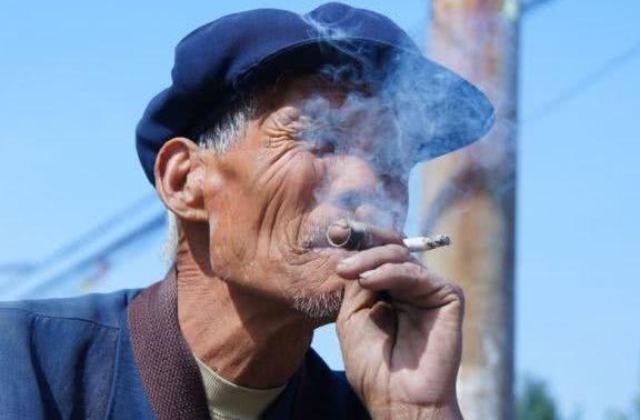 连续抽烟40年,对身体的危害到底有多大?说出来