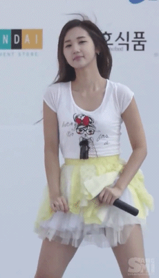 爆笑GIF:媳妇你又在调皮了