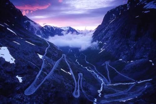仙境之路:挪威,在路上遇见最梦幻的风景