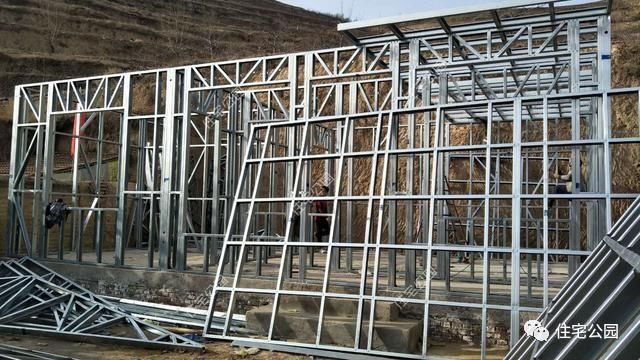 甘肃农村12万建轻钢别墅,包工包料包装修!这价