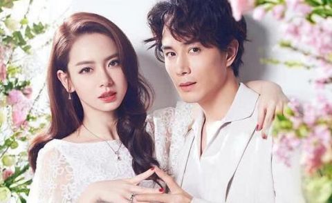 戚薇拍戏李承铉带女儿探班,Lucky乖乖坐着等妈