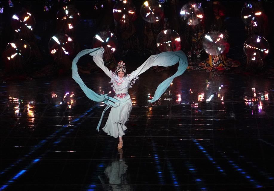 2019北京世园会开幕式演出打造大型园林情景