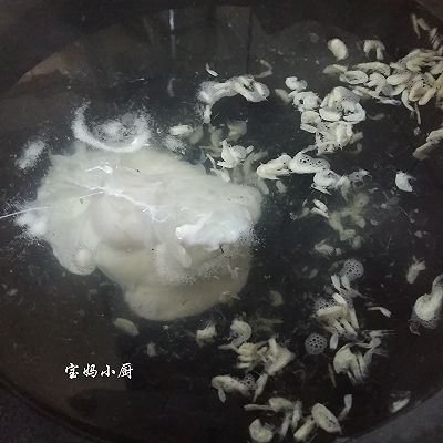 紫菜虾皮鲜肉馄饨