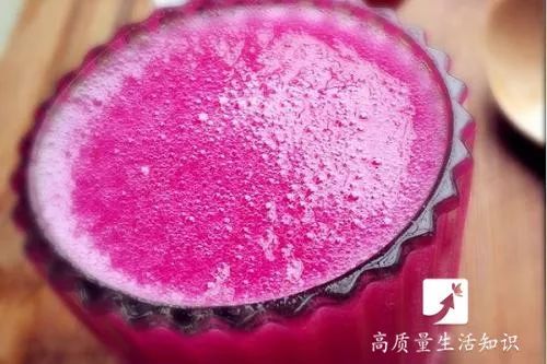 火龙果皮不要再扔了!真没想到它居然是 眼袋 的