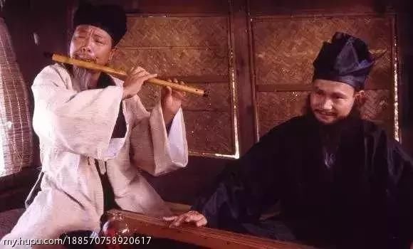 《笑傲江湖》吕颂贤版vs李亚鹏版 哪个更经典