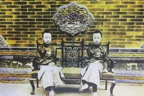 为什么溥仪十几岁之后开始练武术?为什么从小