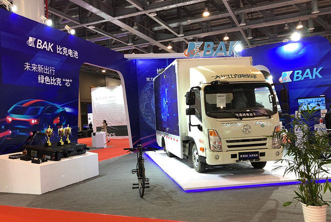 比克携动力之王亮相2017全球未来出行国际展