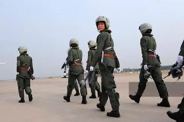 六张中国军人的珍贵照片,一张让你骄傲,最后一