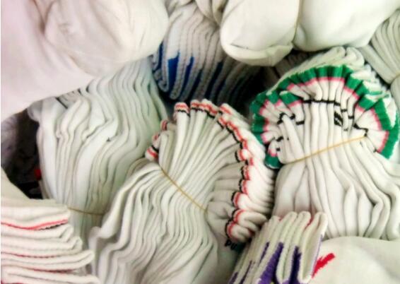 平遥人在武汉做袜子生意,经营规模突破10个亿