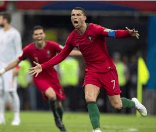 西班牙对阵葡萄牙的世界杯比赛中,央视解说再