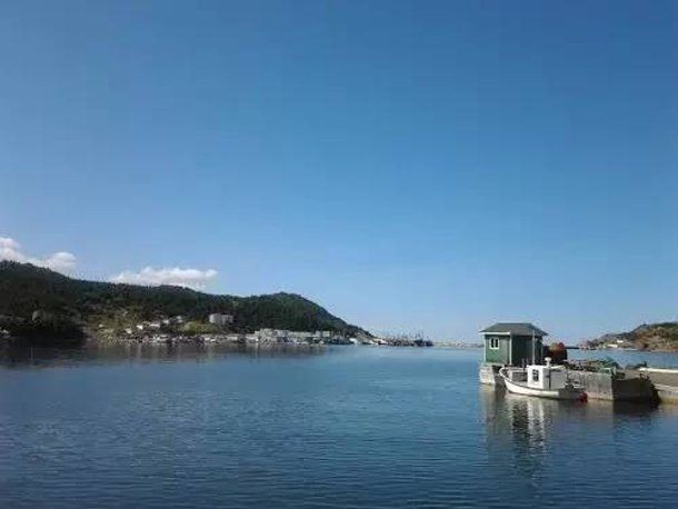 加拿大风景如画的小镇