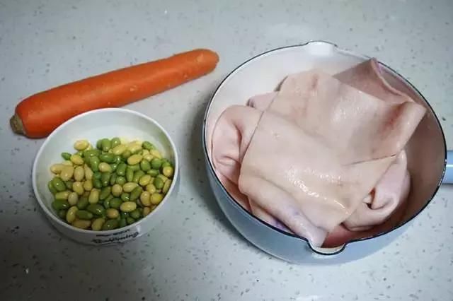 好吃的“肉皮冻”，简单而又美味的凉菜，好文收藏！