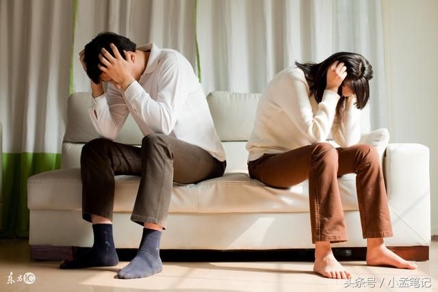 婆婆给了我三十万让我离婚，离婚后我的话，让老公全家炸开了锅
