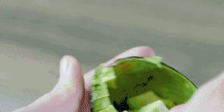 t01f5eb23b5e8b12586.gif