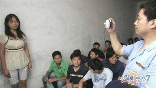 男大学生误入传销,被迫和女经理发生关系,女经