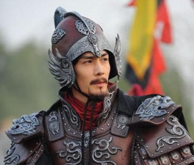 中国古代盔甲没有面部防护?延伸至颈部，欧洲有面部防护?