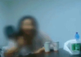 发200多条信息对方1条没回!姑娘表白遭拒,可怕