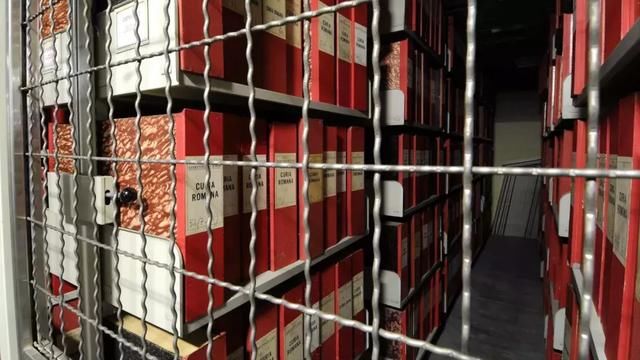 梵蒂冈档案馆的世纪难题正被AI解决,120名高中