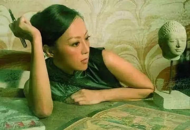 “扫把星”章小蕙?挥霍无度致前夫破产,再进豪门却仍屡教不改? 百乐博