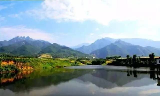 十三陵水库有啥玩的 t01f775e6428983164e.jpg