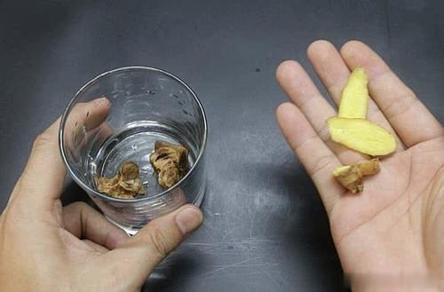 苦瓜切片加冰糖泡水,这个作用来得太及时,知道