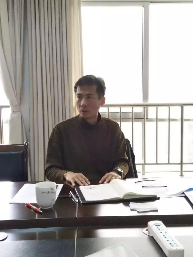 柳州市检察院召开扫黑除恶专项斗争评查 工作