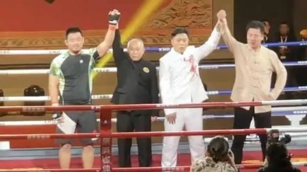 365bet娱乐平台:少林实战派武僧好言相劝力挺丁浩 365bet娱乐平台:少林实战派武僧好言相劝力挺丁浩
