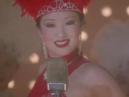 《芳华》背后之谜:为何冯小刚甩掉王朔,张艺谋