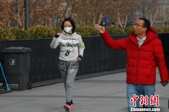 跨年日上海遭遇入冬第二个空气重度污染