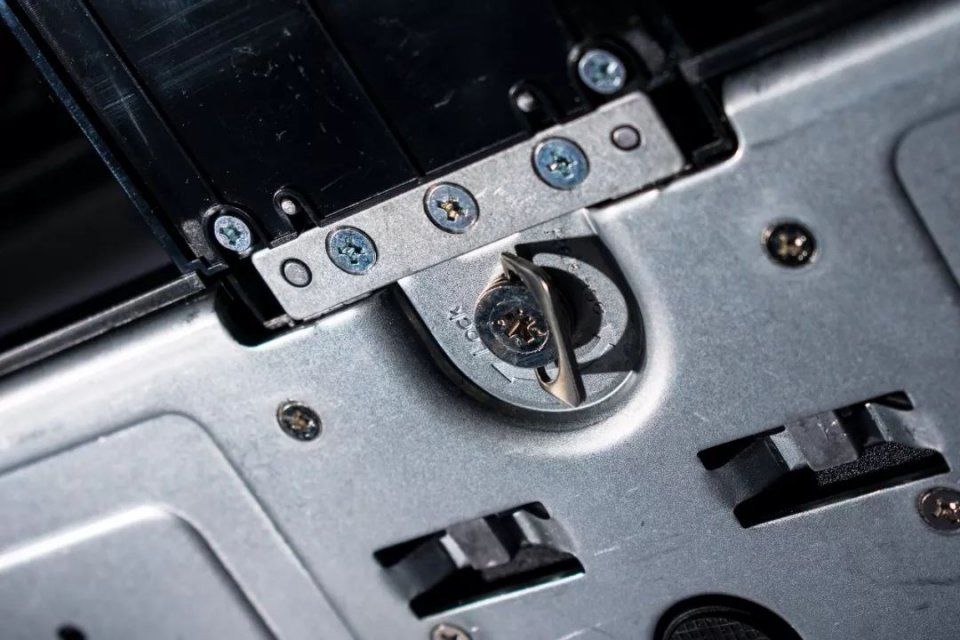 K+HDR10!PS4 Pro好搭档,明基EW3270U简测