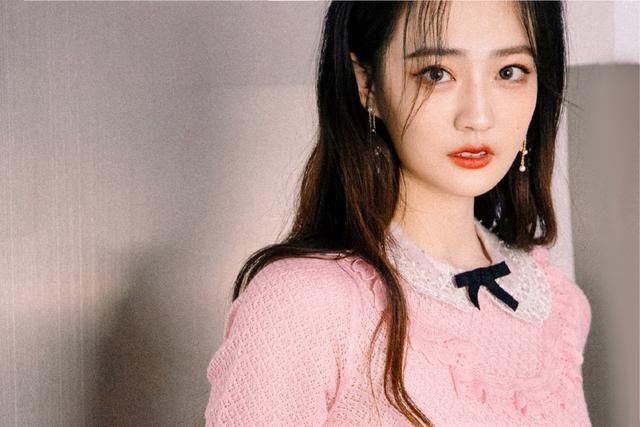 徐璐--仙女飘飘，十分的漂亮