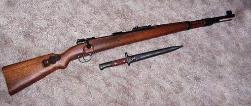 吃鸡游戏中的毛瑟98K步枪:现实中究竟性能如