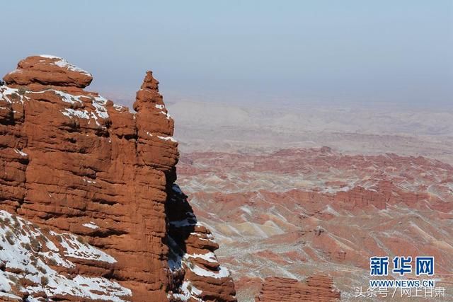 【大美甘肃】平山湖大峡谷“浴”雪美如画