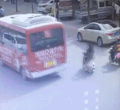 搞笑GIF:为了一张纸就绝交,太不值了吧? yg电子娱乐