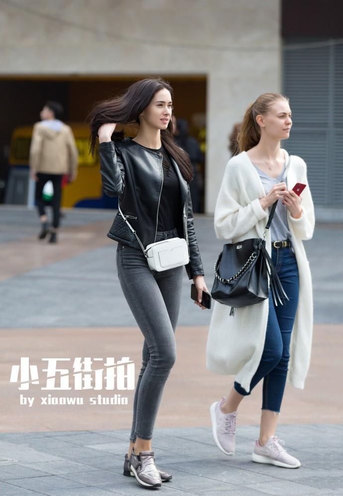 不服杭州美女的重庆街拍来了,你们站哪个?