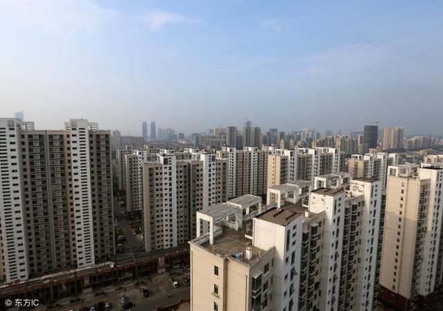 现在房价处在下跌趋势,2018年年底可逢低而入?