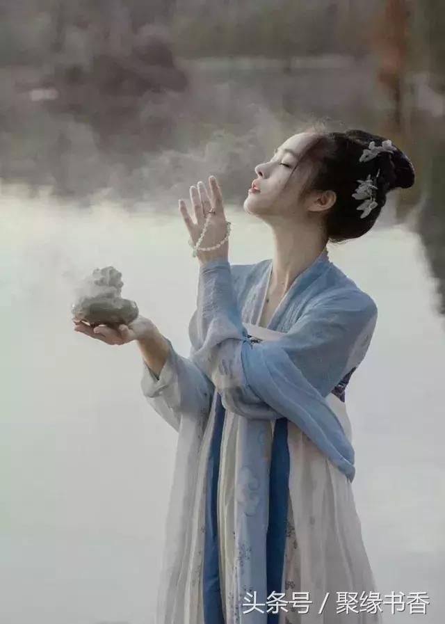 诗词赏析：古诗词里的美酒，醉了俗身，醒了初心！