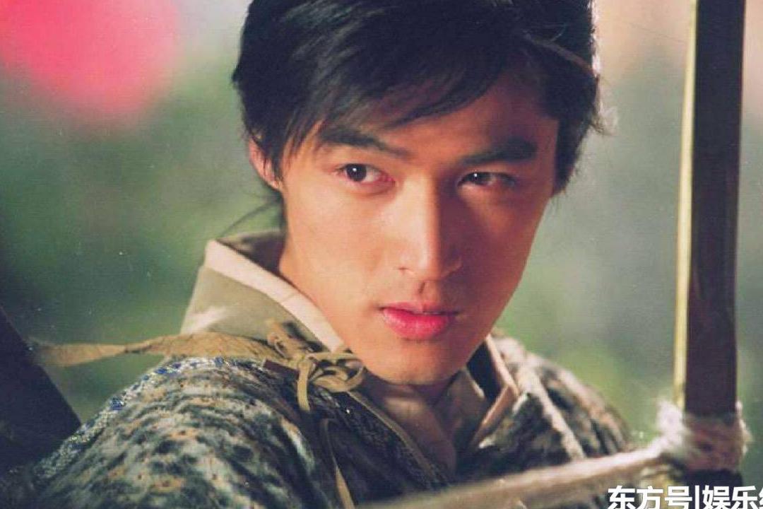 胡歌结婚了?唐人影视八字回应,网友:扎心了呀