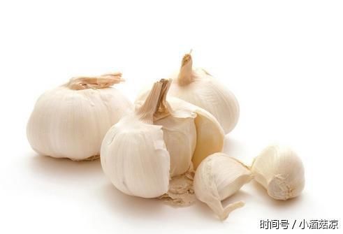 大蒜泡酒可以放冰糖吗?大蒜泡酒加冰糖好不好