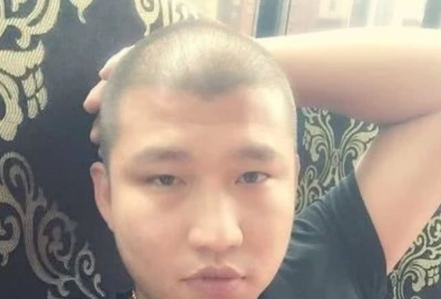 曾捧红6位网红的二驴,投资两千再捧新人,却遭祁天道嘲讽 ag百家乐网址