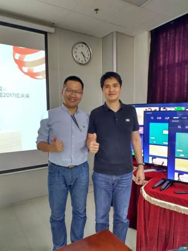 小米电视代工厂生产线揭秘