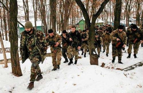 什么原因导致车臣突然老实了?主要是以下三点