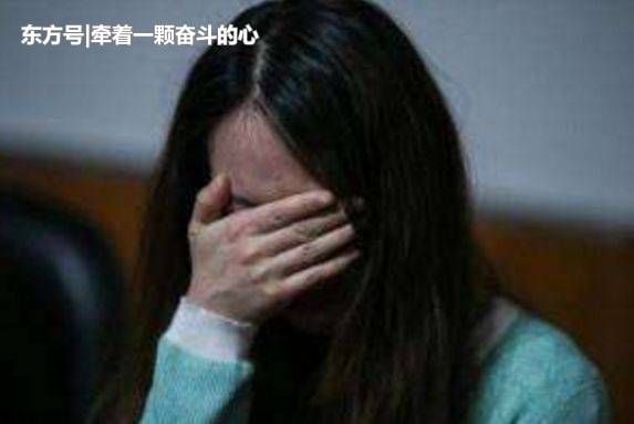 女儿第一次带男友回家，我让女儿跟男友分手，女儿知道真相狠扇我