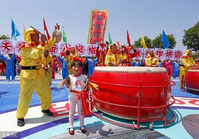金狗年,大年初一这三大生肖出人头地,鹏程万里,财运亨通