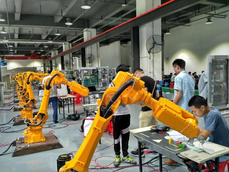 【机器人培训】工业机器人工程师月薪上万吗