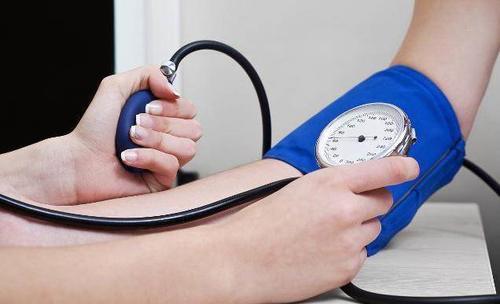 啥时候测脉搏最准确 t01fdf7a661f55e1965.jpg