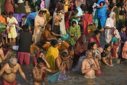 我不是药神,印度阿三是不是真的就要超越中国了