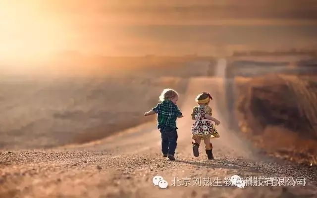 放手,孩子如何独立行走?--《刘热生五维教育》