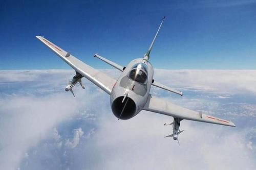 中国第一款自产战斗机是哪款?既非歼10也非歼