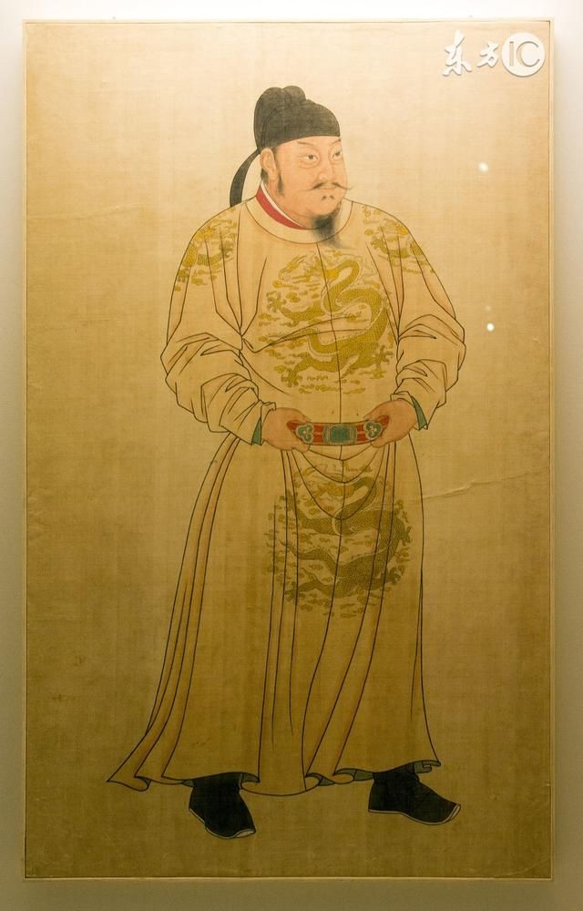 隋朝末年,百姓民不聊生,纷纷起兵造反,并形成了十八路反王,其中李渊就